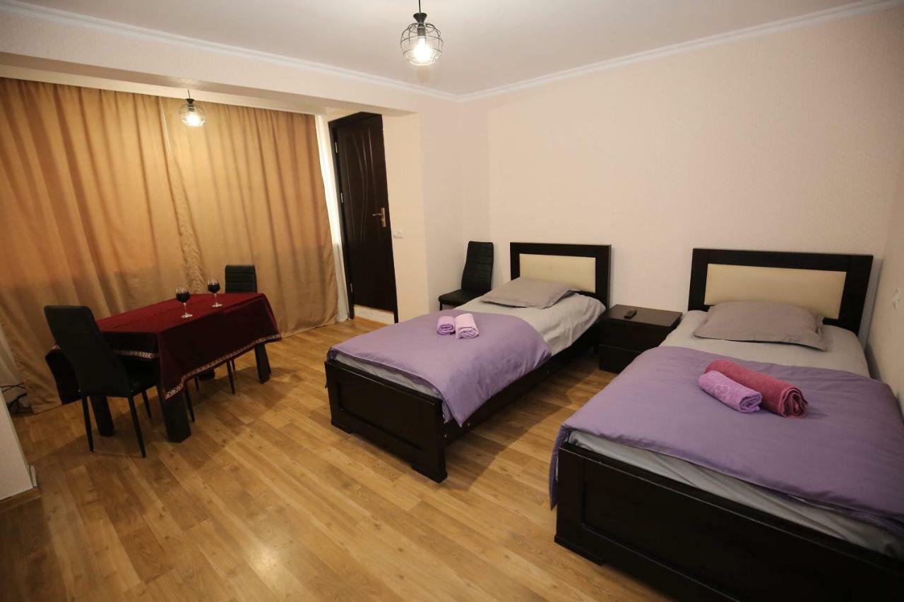 Guest House Zatika Тбилиси Екстериор снимка